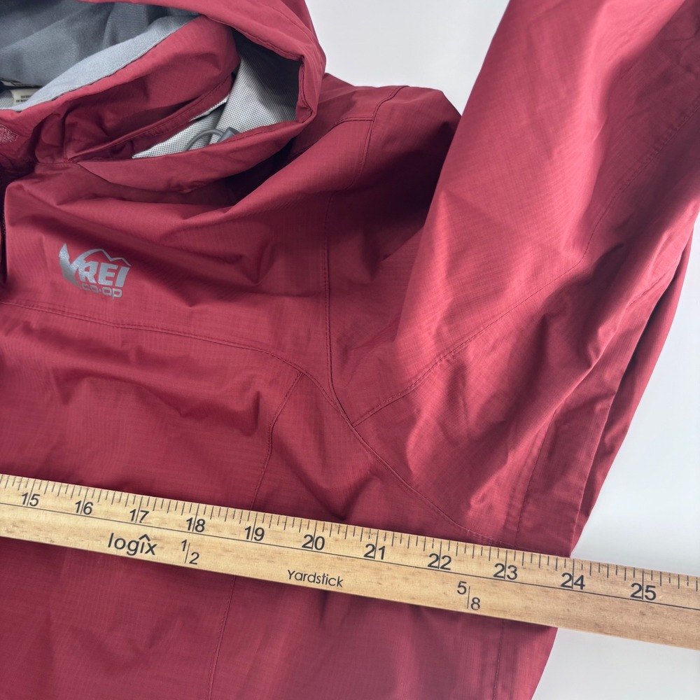 REI Co-op Rain Jacket Womens 1X Burgundy Recycled Nylon Hooded Shell Hiking - Picture 6 of 6